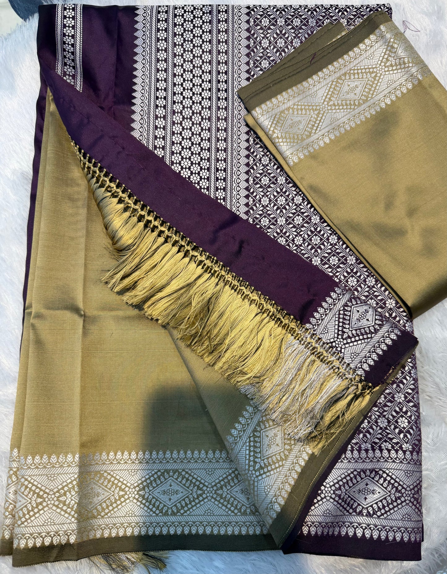 π Sophisticated Purple & Olive Semi-Khor Woven Piece