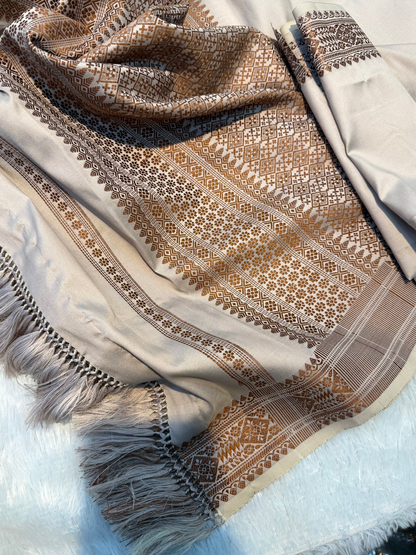 🤎 Elegant Taupe & Bronze Semi-Khor Woven Collection 🤎
