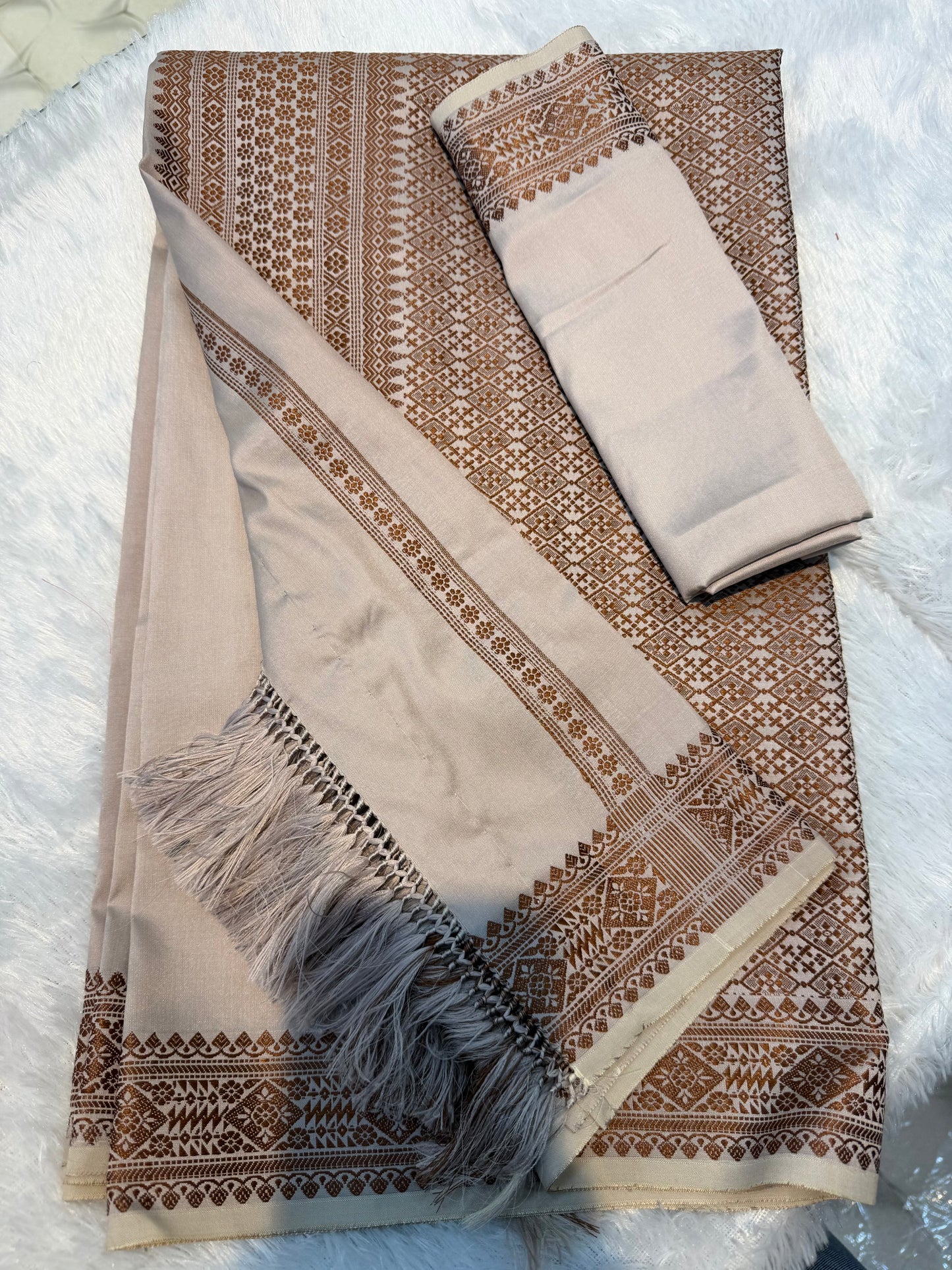 🤎 Elegant Taupe & Bronze Semi-Khor Woven Collection 🤎
