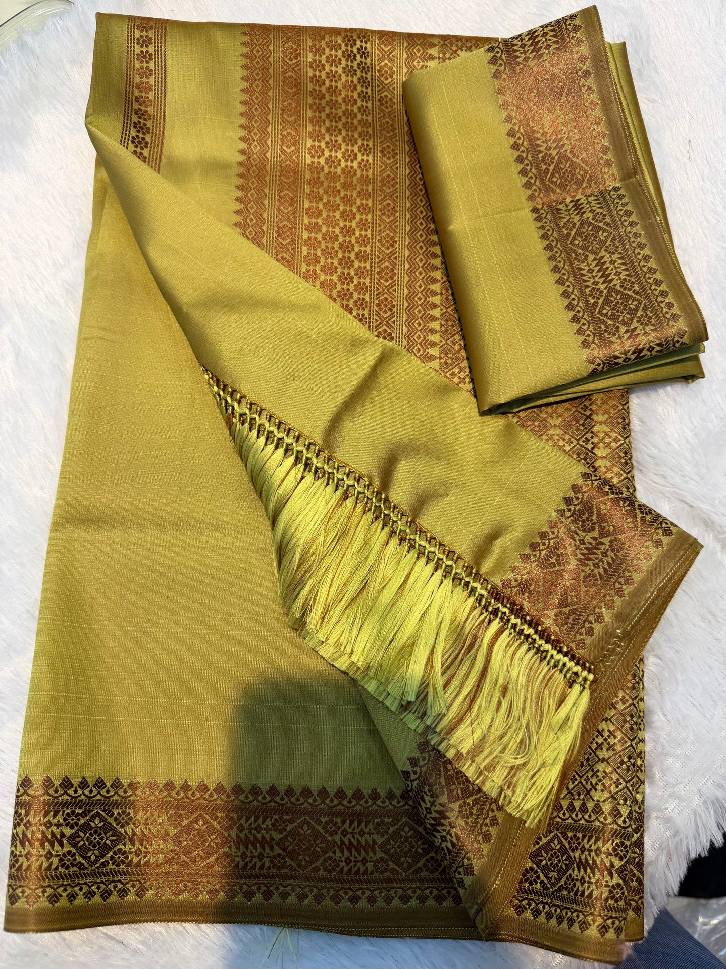 🍋 Vibrant Lime & Bronze Semi-Khor Woven Collection 🍋