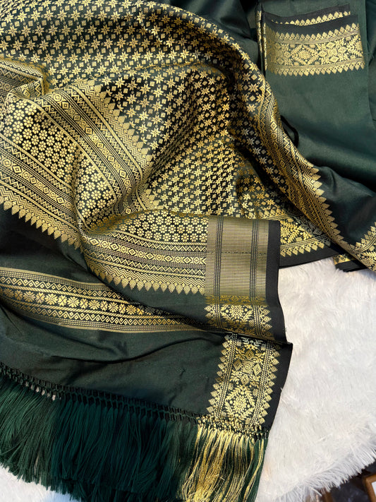 🌲 Stunning Bottle Green & Gold-Tone Semi-Khor Woven Piece 🌲