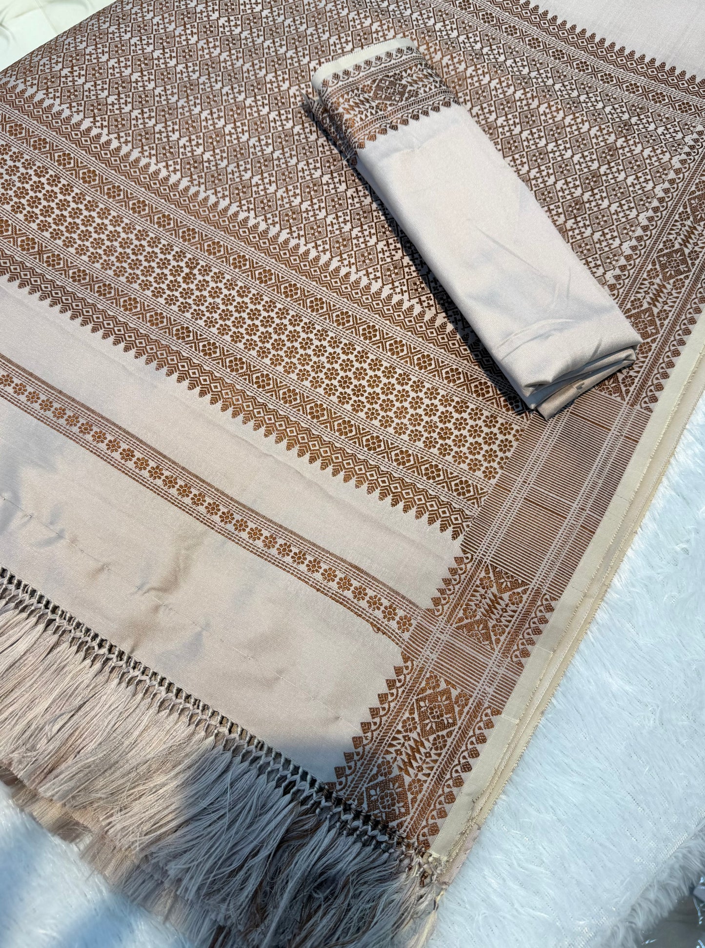 🤎 Elegant Taupe & Bronze Semi-Khor Woven Collection 🤎