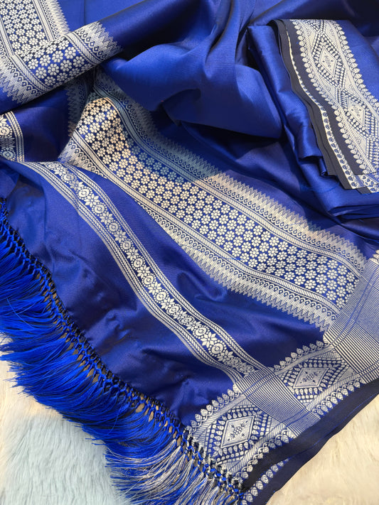 blue OD dhara with silver part lah dep thain look check the design quality and color combination